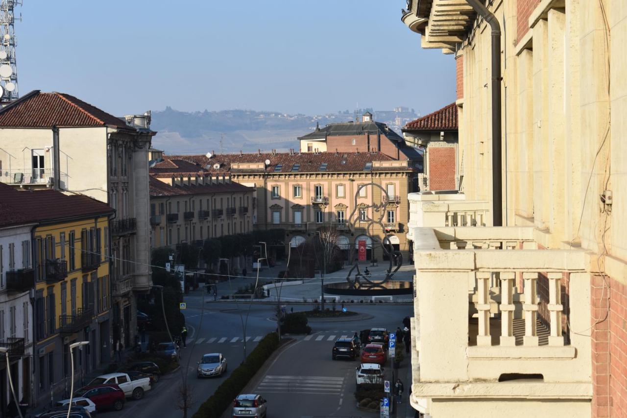 La Mascarella Appartement Alba  Buitenkant foto