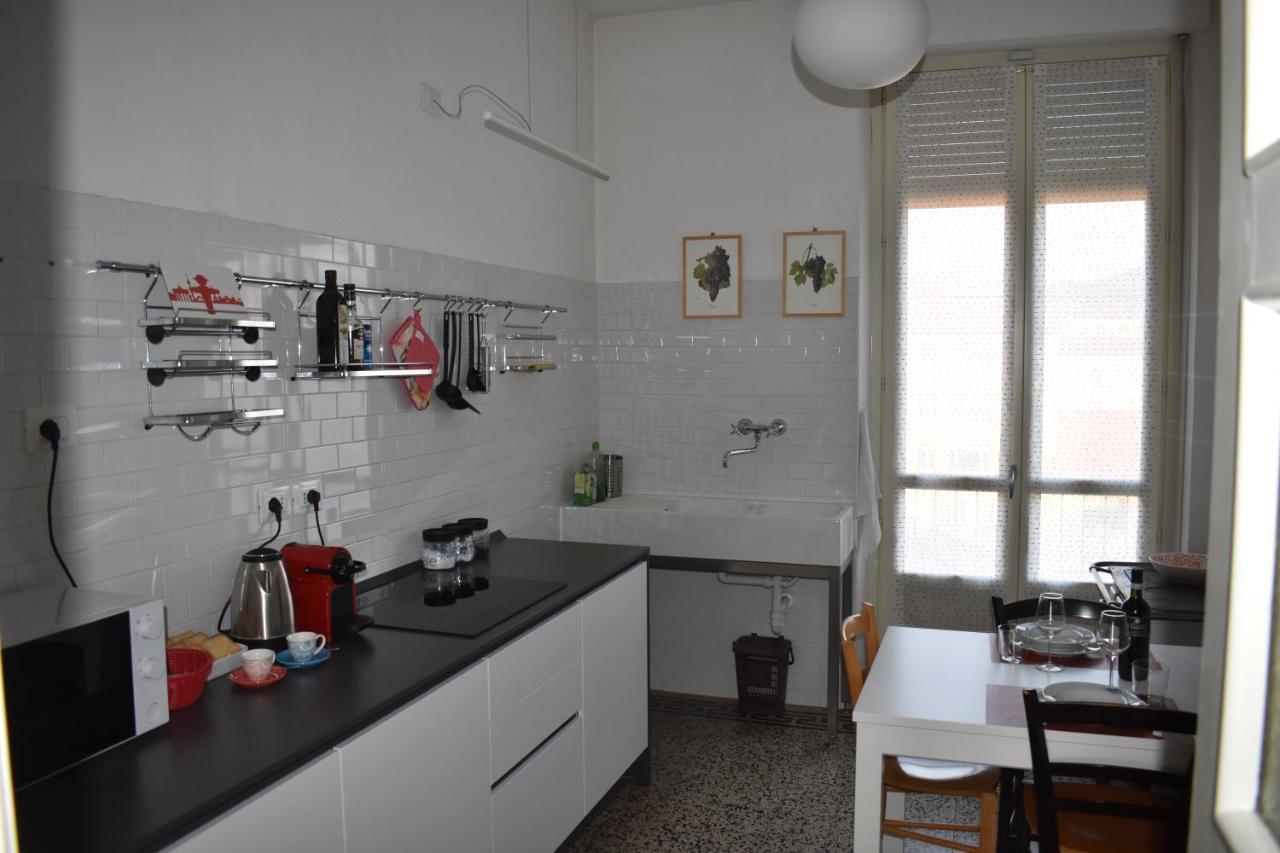 La Mascarella Appartement Alba  Buitenkant foto