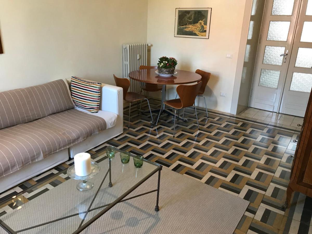 La Mascarella Appartement Alba  Buitenkant foto